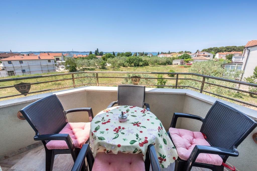 Apartment Lighthouse N3 Fažana Esterno foto